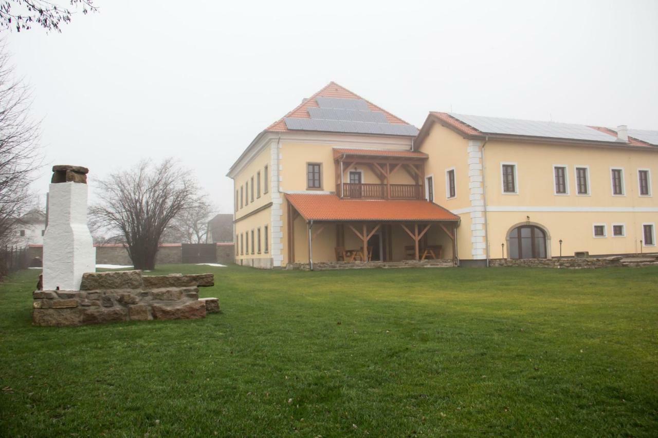 Penzion Hurky Nová Bystřice エクステリア 写真